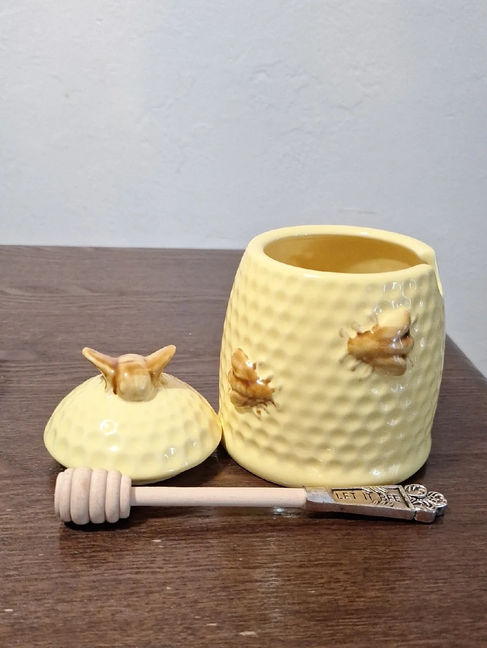 Creative Co-Op Yellow Beehive Ceramic Honey Jar with Wooden Dipper 6